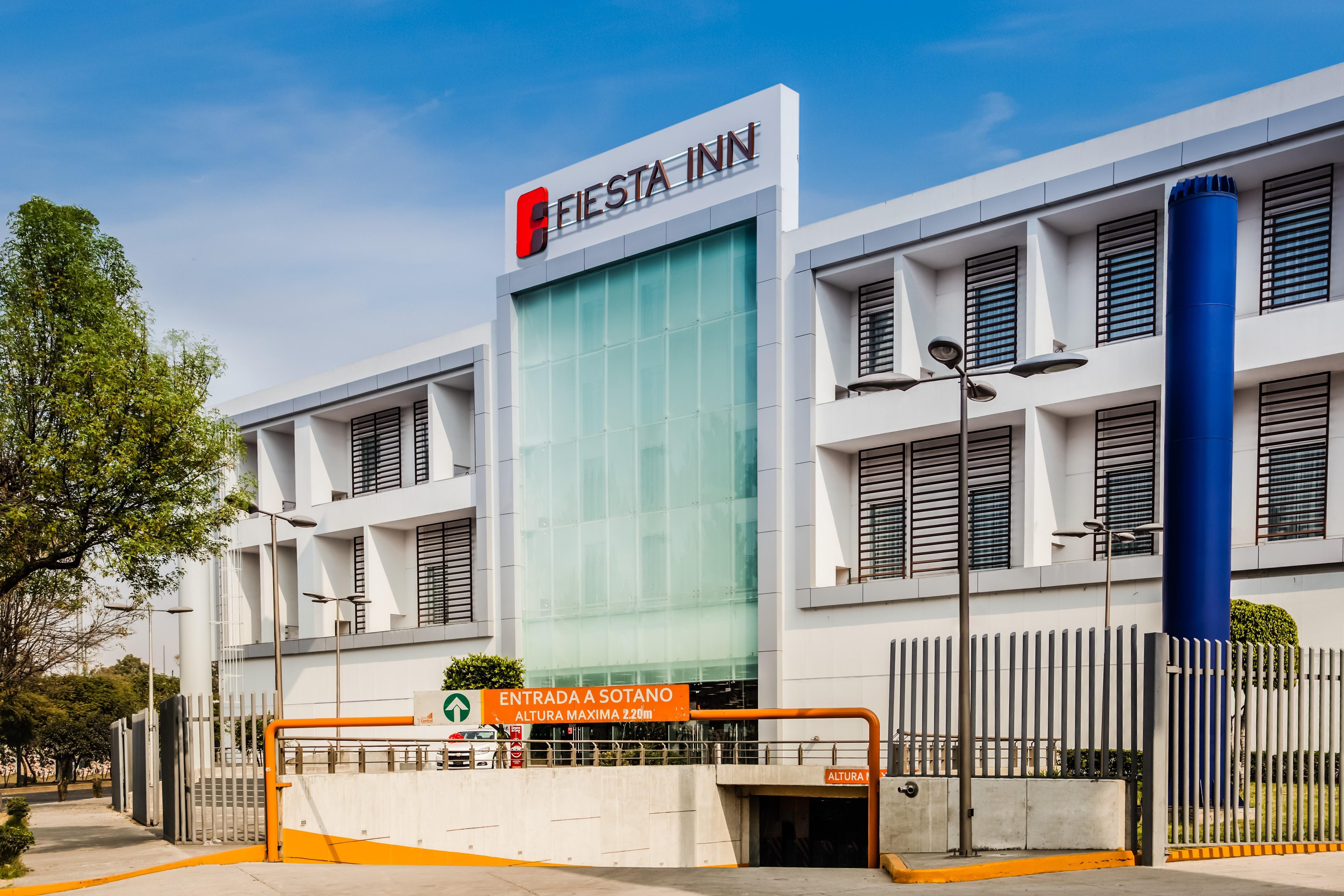 Fiesta Inn Plaza Central Aeropuerto Città del Messico Esterno foto